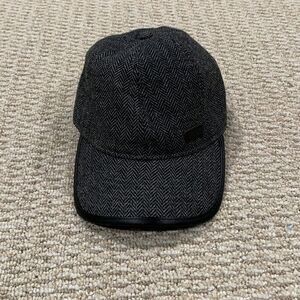 Levi's‎ Grey Painter's Style Cap 100% Cotton. Adjustable Strap Back. Pre Owned